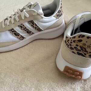⭐️ NEW⭐️ Adidas Womens Run 70s Leopard Print Casual size 8.5